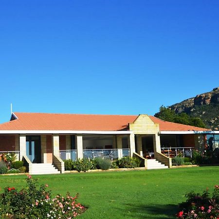 Botleng Guest House Boqate Екстериор снимка