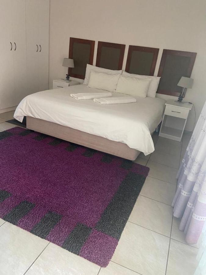 Botleng Guest House Boqate Екстериор снимка
