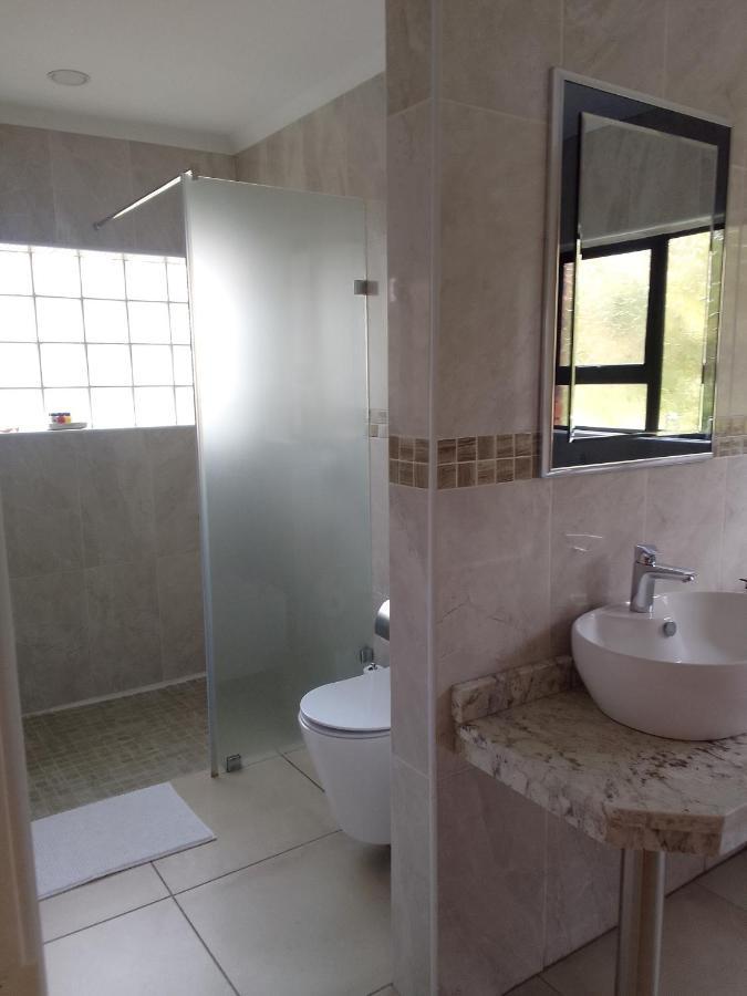 Botleng Guest House Boqate Екстериор снимка