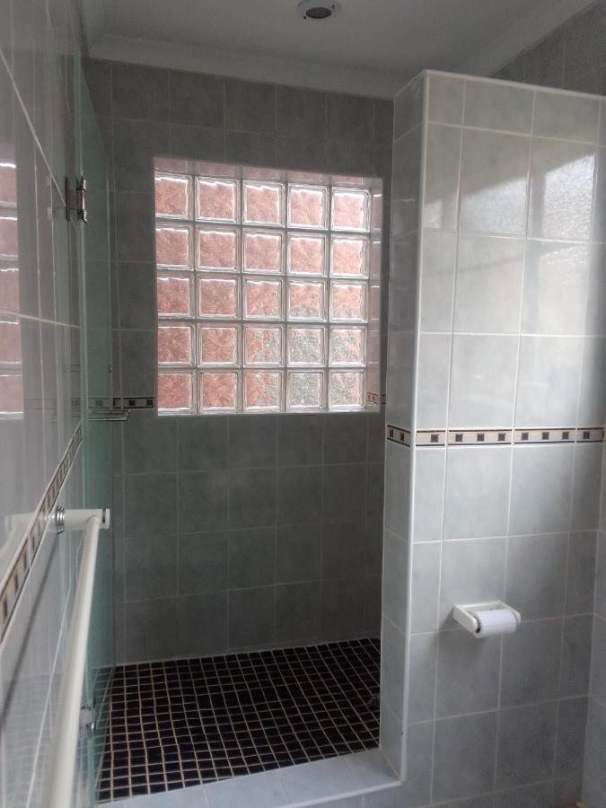 Botleng Guest House Boqate Екстериор снимка