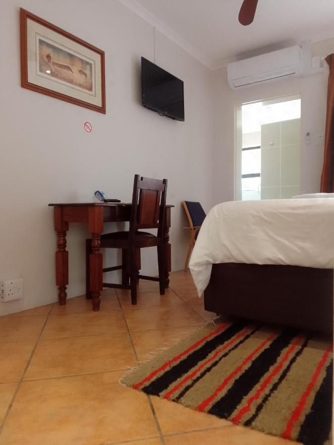 Botleng Guest House Boqate Екстериор снимка