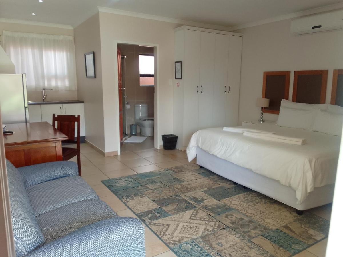 Botleng Guest House Boqate Екстериор снимка