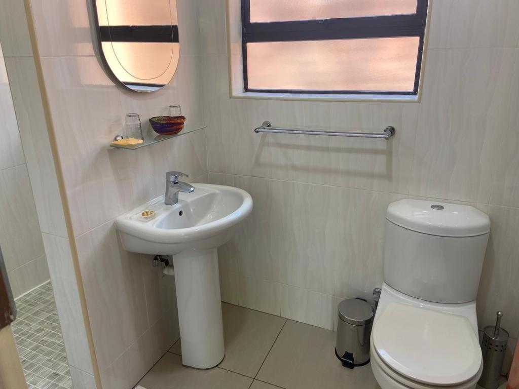 Botleng Guest House Boqate Екстериор снимка